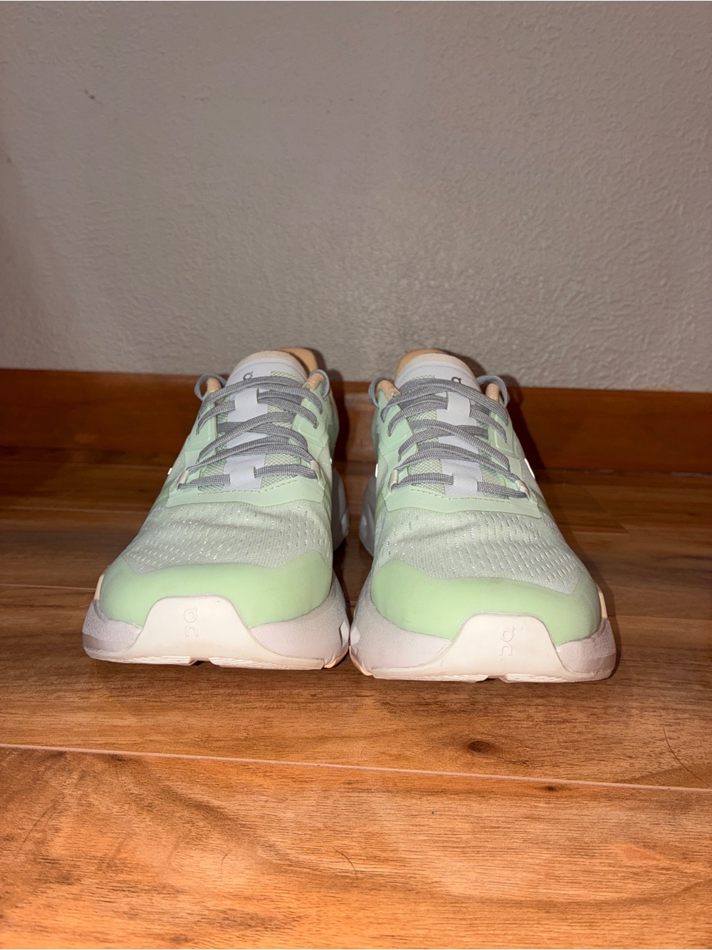 On Cloud Women’s Cloudpulse Trainer Running Shoe Sneakers - size 7 - Picture 4 of 10